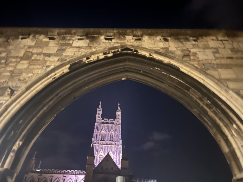 Gloucester: Ghost-Themed Guided Walking Tour - Weather, comfort, and accessibility
