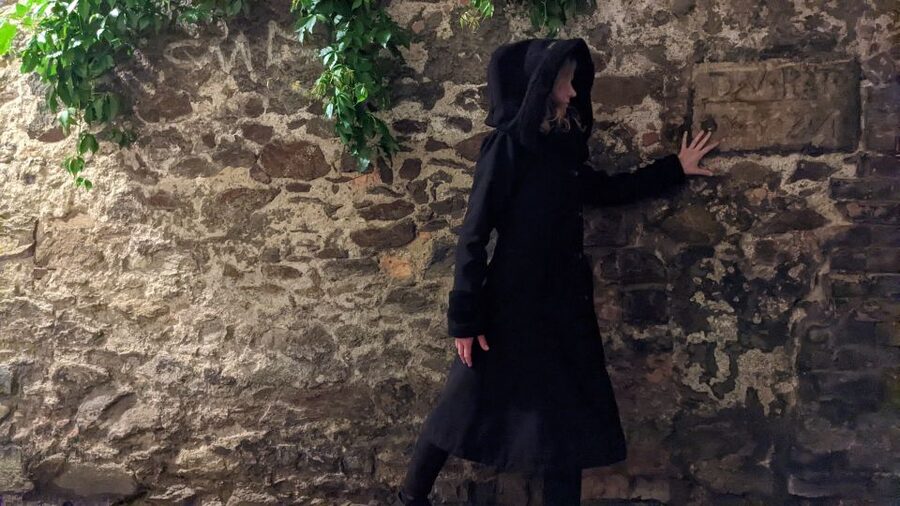 Görlitz: Ghosts and Spooky Historical Night Walking Tour - Small surprises, a witch, and a final spell