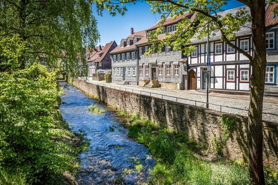 Goslar: Witches - From delusion to myth - How the costume changes the walk
