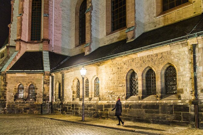 Gruseltour Leipzig 90-minute walking tour about the Dark Secrets of Leipzig - Costumed guides bring the stories to life