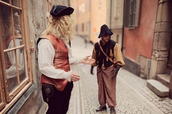 Guided Ghost Tours with Actors From Stockholm - A prison, a king slayer, and shuffling footsteps