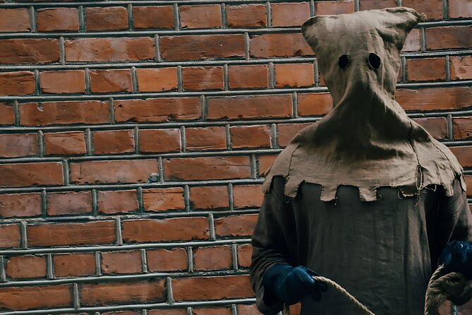 Guided Ghost Tours with Actors From Stockholm - Helvetesgränd and the executioner