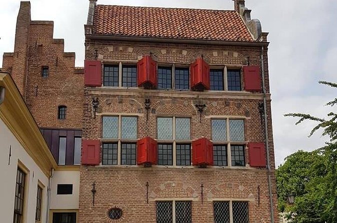 Hattem's Windmills, Bakeries and Ghosts: A Self-Guided Audio Tour - The Dyke Gate and the medieval city walls