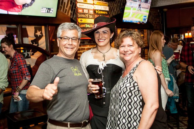 Haunted Alexandria Booze and Boos Ghost Walking Tour - Old Hat Bar and time to linger
