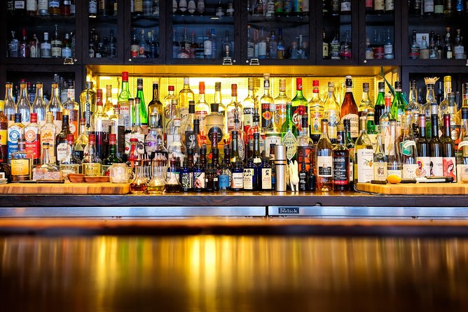 Haunted Drunken History Tour from New Orleans - Why this two-hour walk works in New Orleans
