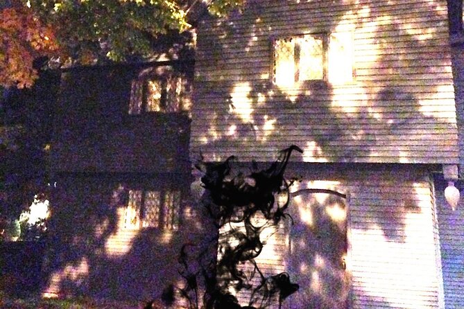 Haunted Footsteps Best Ghost & Paranormal Salem Tour - The Merchant adds the grim story of Sheriff George Corwin