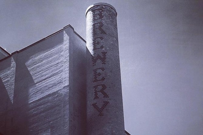 Haunted Griffintown Ghost Walking Tour in Montréal - The guide can make or break the experience