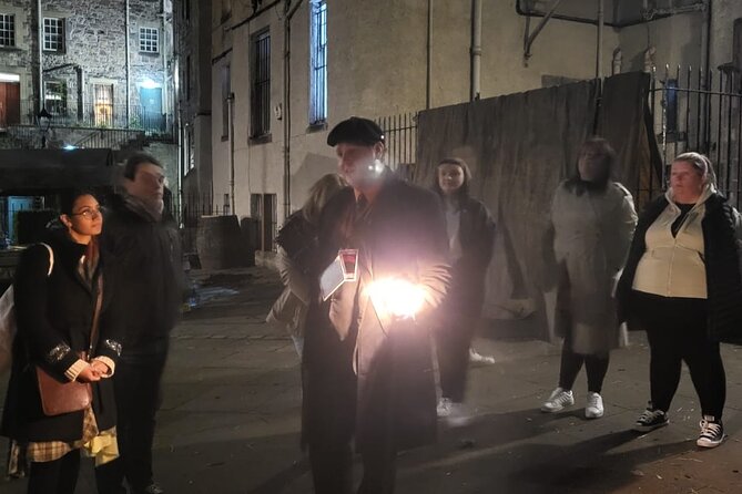 Haunted Histories walking Tour - Mercat Cross and Edinburgh’s grim public spectacles