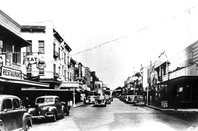 Haunted History of Fort Myers Walking Tour - Starting at the Franklin Shops at 8 p.m.