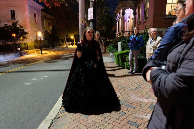 Haunted History Walking Tour of Providence - The Providence Art Club adds an unusual stop