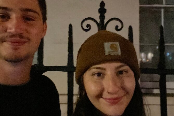Haunted London: Ghost Hunt Self-Guided Walking Adventure - How the phone game works on the street