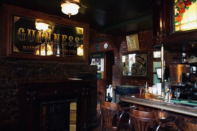 Haunted Montreal Pub Crawl - Getting there without a parking headache