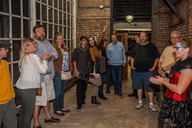Haunted Nashville Boos and Booze Ghost Walking Tour - The haunted building stories