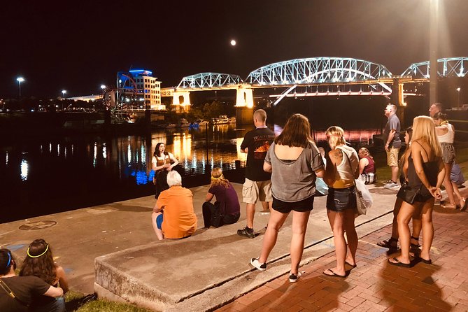 Haunted Nashville Boos and Booze Ghost Walking Tour - How the drinks fit into the evening
