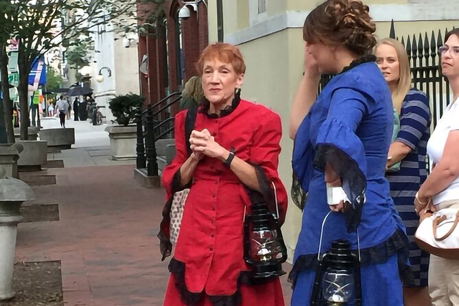 Haunted Nashville Night-Time Walking Tour with Costumed Guide - Starting at Amerighost Tours and the Hermitage Hotel