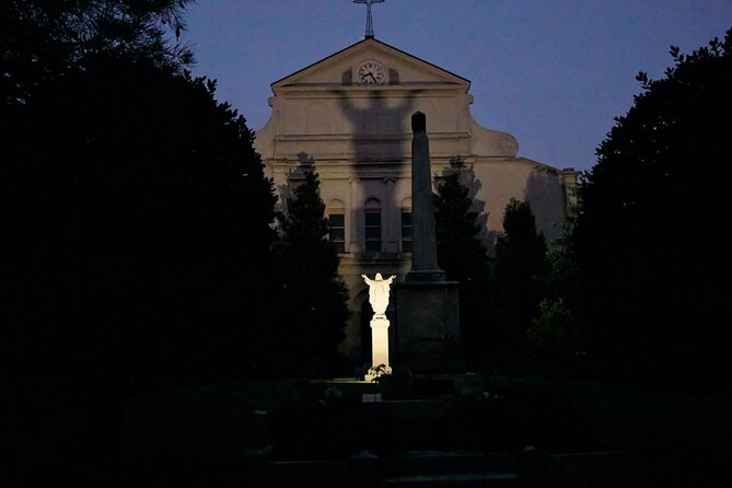 Haunted New Orleans French Quarter Ghost Tour with Local Guide - Meeting at St. Louis Cathedral and Jackson Square