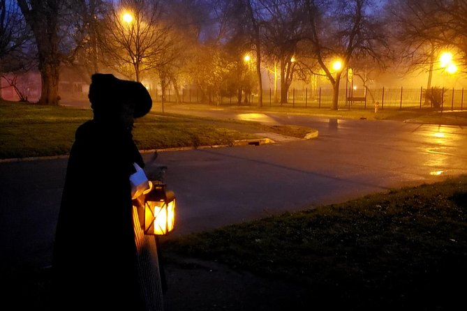 Haunted Oswego Tours - Why Oswego Works So Well After Dark