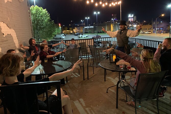 Haunted Pub Crawl in Memphis - Stop two: Earnestine & Hazel’s and the strongest atmosphere