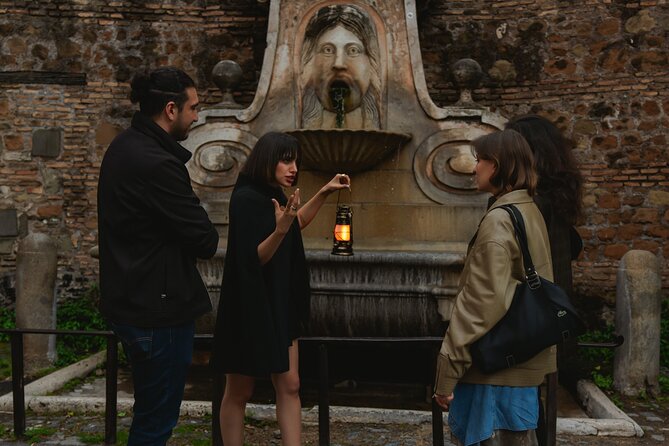 Haunted Rome Ghost Night Walking Tour - Little Madonnas on Via del Mascherone and Vicolo dei Venti