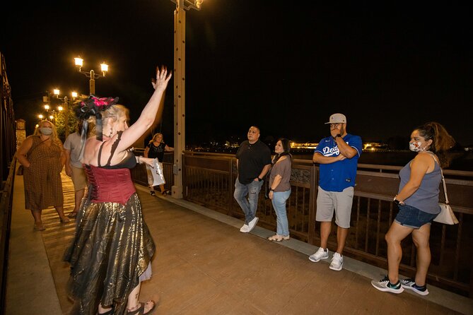 Haunted Temecula Booze and Boos Ghost Walking Tour - A drink break at Texas Lil’s Mesquite Grill