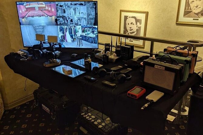 Haunted Theatre Ghost Hunt - A Working Ghost Hunt Inside Savannah Theatre