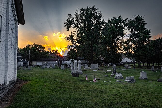 Haunted Tour in Mount Healthy from Cincinnati - Key points at a glance