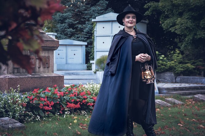 Haunted Walk at Beechwood Cemetery National Historic Site - The first 60 minutes among the headstones