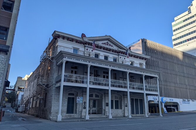 Hauntings in the Heart of Austin: Downtown Ghost Walk - The $0 price and what it means
