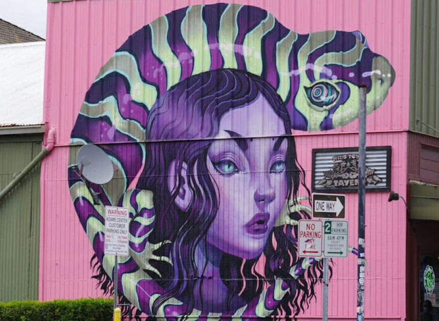 Hilo: Walking Ghost Tour - Kress Building, Palace Theatre, and old Hilo streets