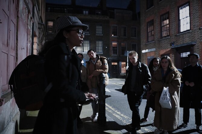Interactive Jack the Ripper Night Walk: London's Murder Mystery - Whitechapel after dark: a murder mystery with a real setting