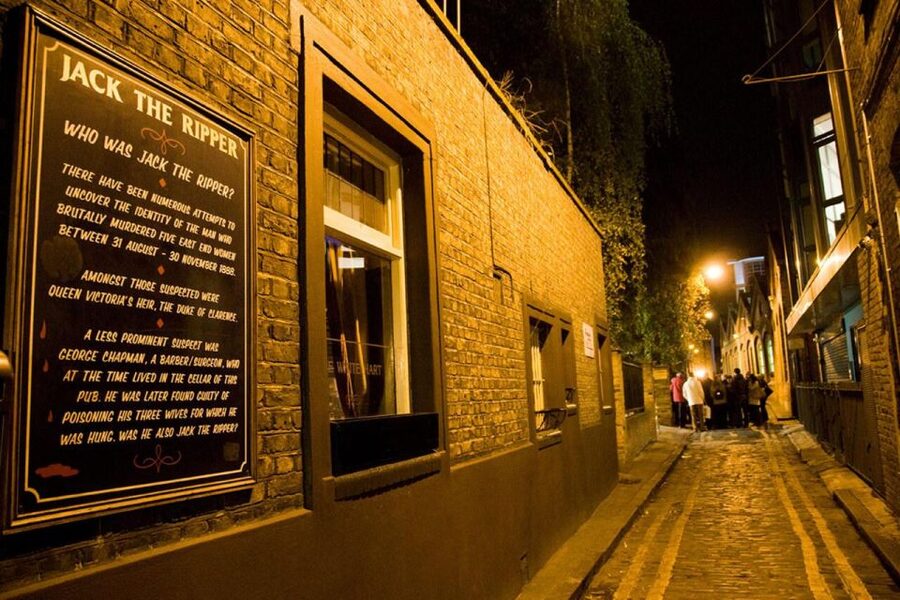 Jack The Ripper Museum & See 30+ London Top Sights Tour - From The Ritz to Buckingham Palace and Westminster