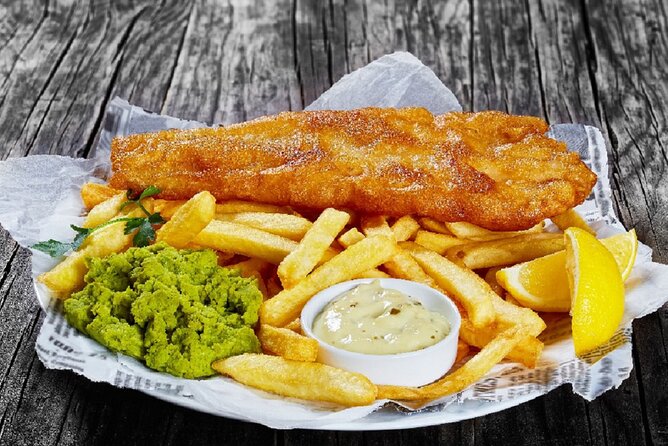 Jack the Ripper Tour Whitechapel Plus Fish and Chips - White Hart and Gunthorpe Street: setting the scene