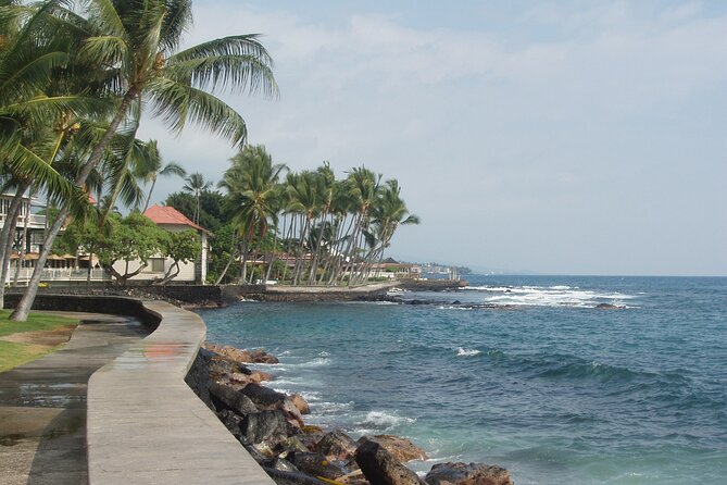 Kailua-Kona Haunted History Walking Ghost Tour - Hotel hauntings at King Kamehameha’s Kona Beach Hotel
