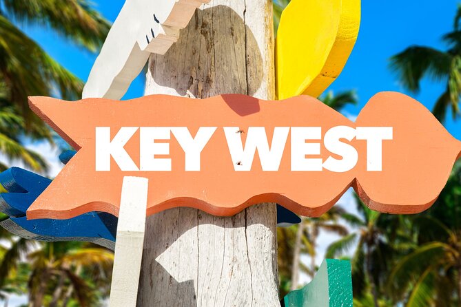 Key West: Haunted Pub Crawl Walking Tour - Wine-O Bar and the grim side of La Cocha Hotel