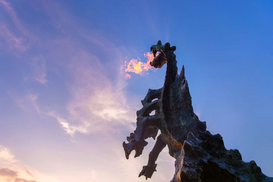 Krakow: Evening Walking Tour with Spooky Stories - Florian Gate and the city’s grim defenses
