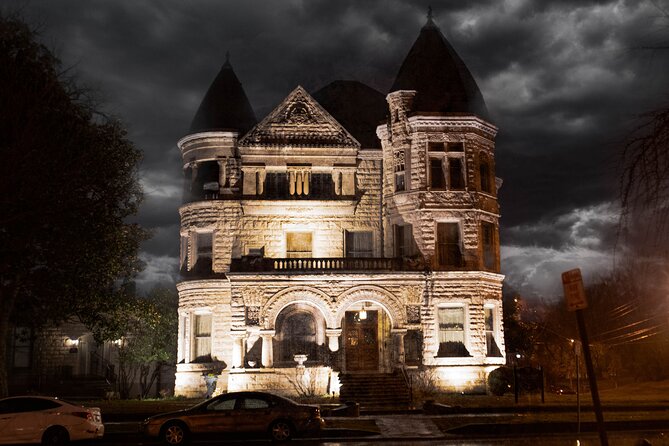 Lace, Lunacy, and Loss: Louisville Ghost Tours - A haunted walk through Louisville’s less comfortable past