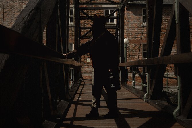 Leeds Ghost Tour Explore the Haunting History of Leeds - Mary Bateman at the Lamb and Flag