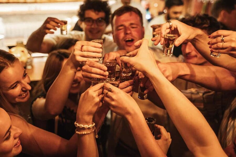 Lisbon: Private Dark History Walking Tour with Drinks - Why this Bairro Alto night feels different from a pub crawl