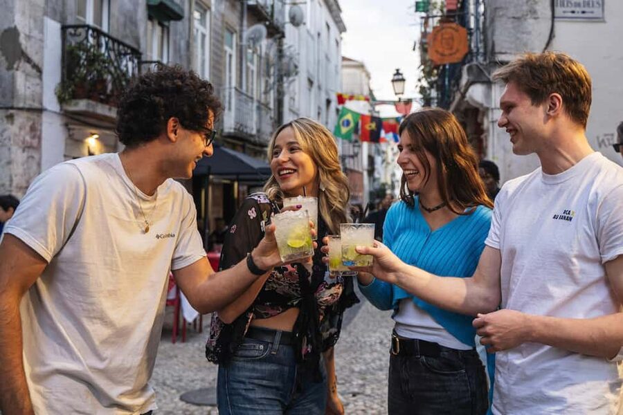 Lisbon: Private Dark History Walking Tour with Drinks - Walking Bairro Alto with a story in hand