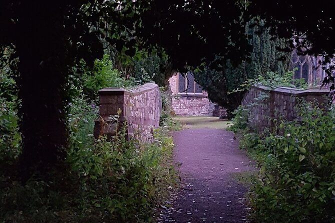 Llandaff's Ghosts: A Self-Guided Audio Tour - Crossing Llandaff Meadow