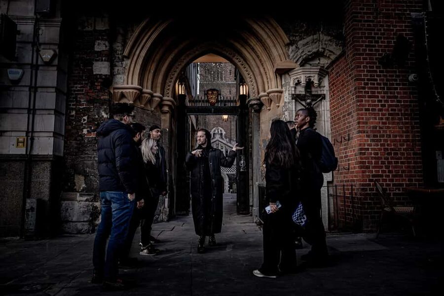 London: Haunted Ghost Night Walking Tour - Millennium Bridge and the Thames crossing