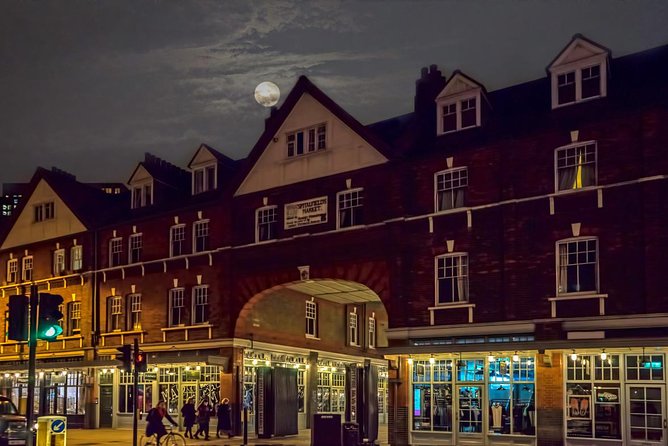 London Jack The Ripper Guided Walking Tour - Following the case through East London