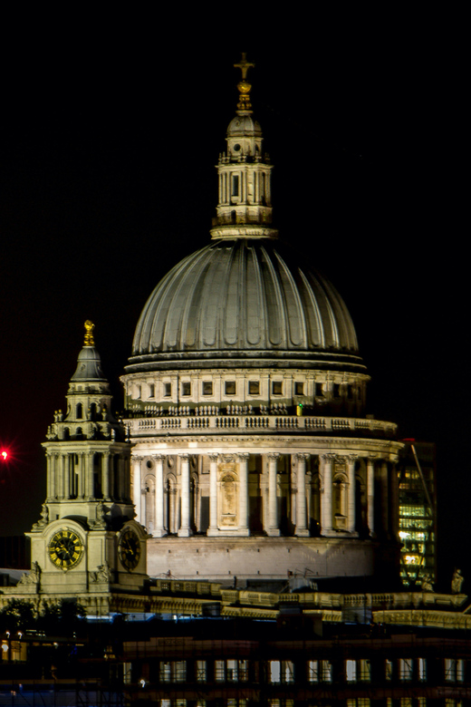 London: Jack the Ripper Tour and Underground Prison in Spanish - Who will enjoy this Spanish-language tour?