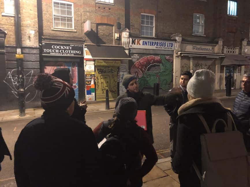 London: Jack the Ripper Tour in French - Meeting the guide at 96 Whitechapel High Street