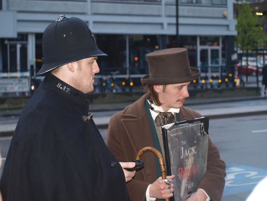 London: Jack the Ripper Tour with Immersive Ripper Vision - Walking the actual murder locations
