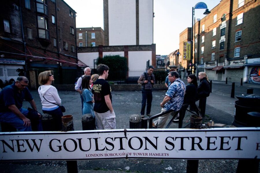 London: Jack the Ripper Walking Tour - Hanbury Street and the story of Annie Chapman