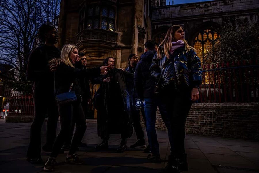 London Night Walking Tour: Ghosts & Haunting Legends - What the $14 price really gets you