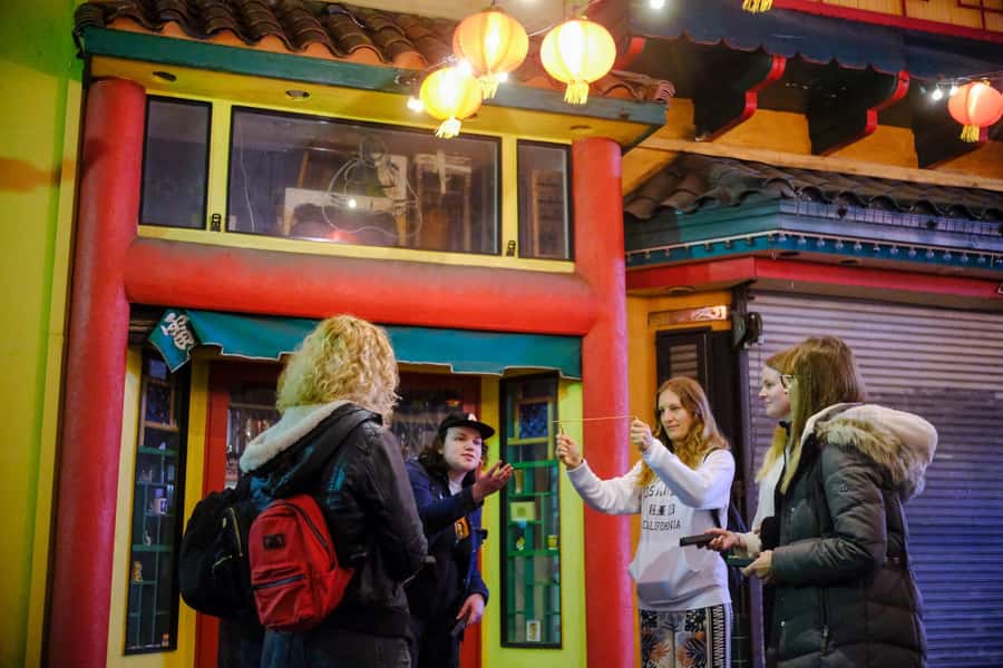Los Angeles: Ghost Hunt Tour with a Paranormal Investigator - Starting at the Chinatown Metro Station