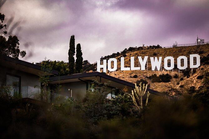 Lost Souls of Hollywood Blvd: a Smartphone Audio Ghost Tour - Movie palaces, wax figures, and famous faces