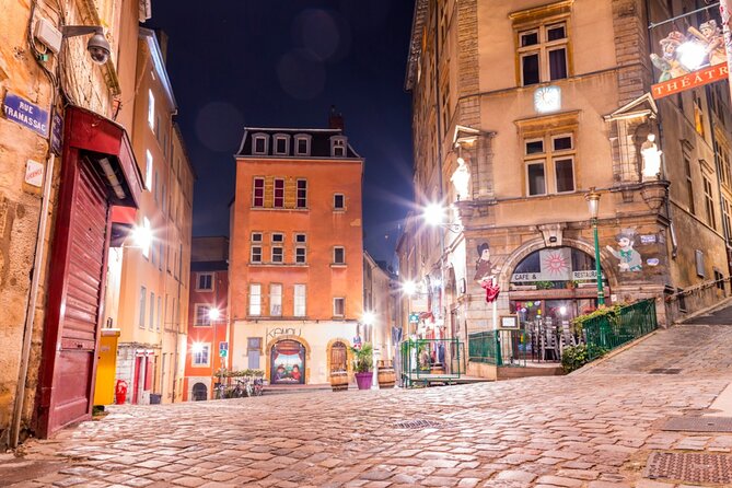 Lyon Ghost Hunt: Follow the Shadows Exploration Game - Montée du Gourguillon and the lost diamond